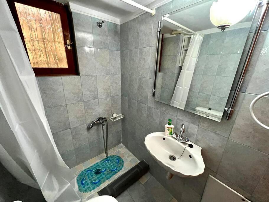 Στούντιο Κέντρου Άνω Πόλης Πάτρας Apartment Ngoại thất bức ảnh