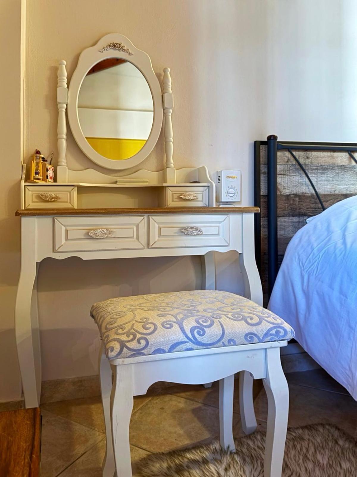 Στούντιο Κέντρου Άνω Πόλης Πάτρας Apartment Ngoại thất bức ảnh